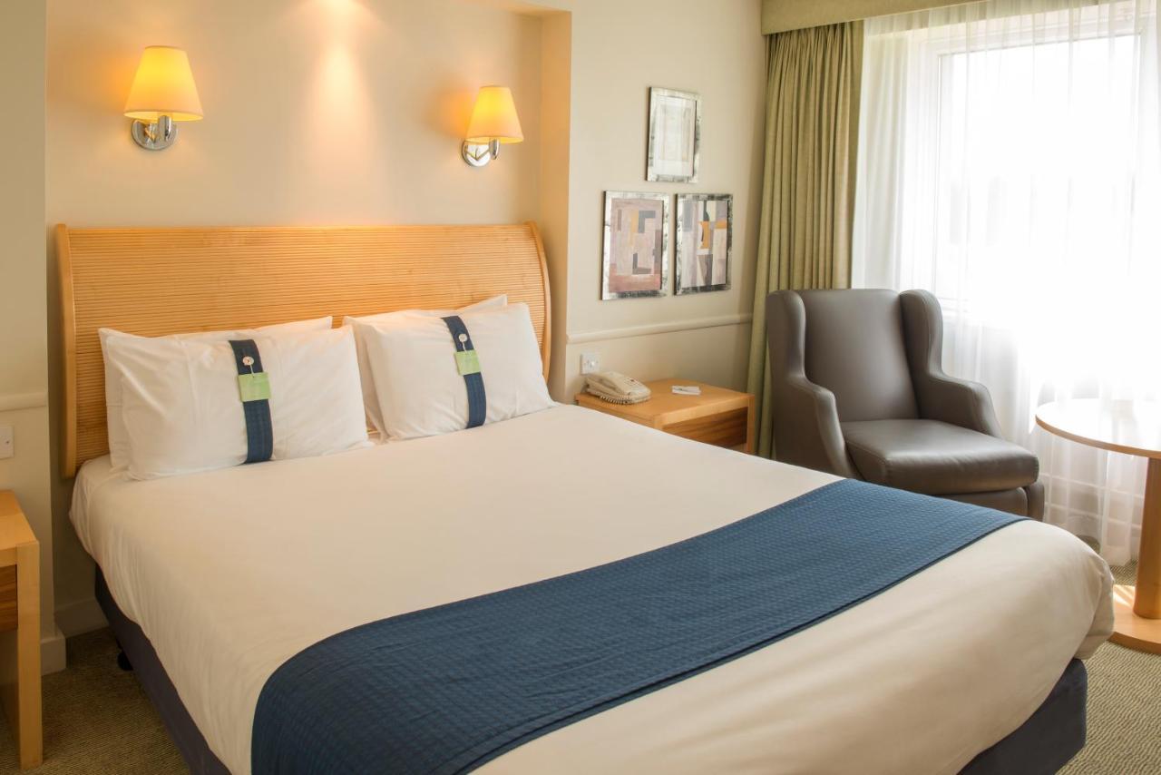 Holiday Inn Maidenhead Windsor, An Ihg Hotel Exterior foto