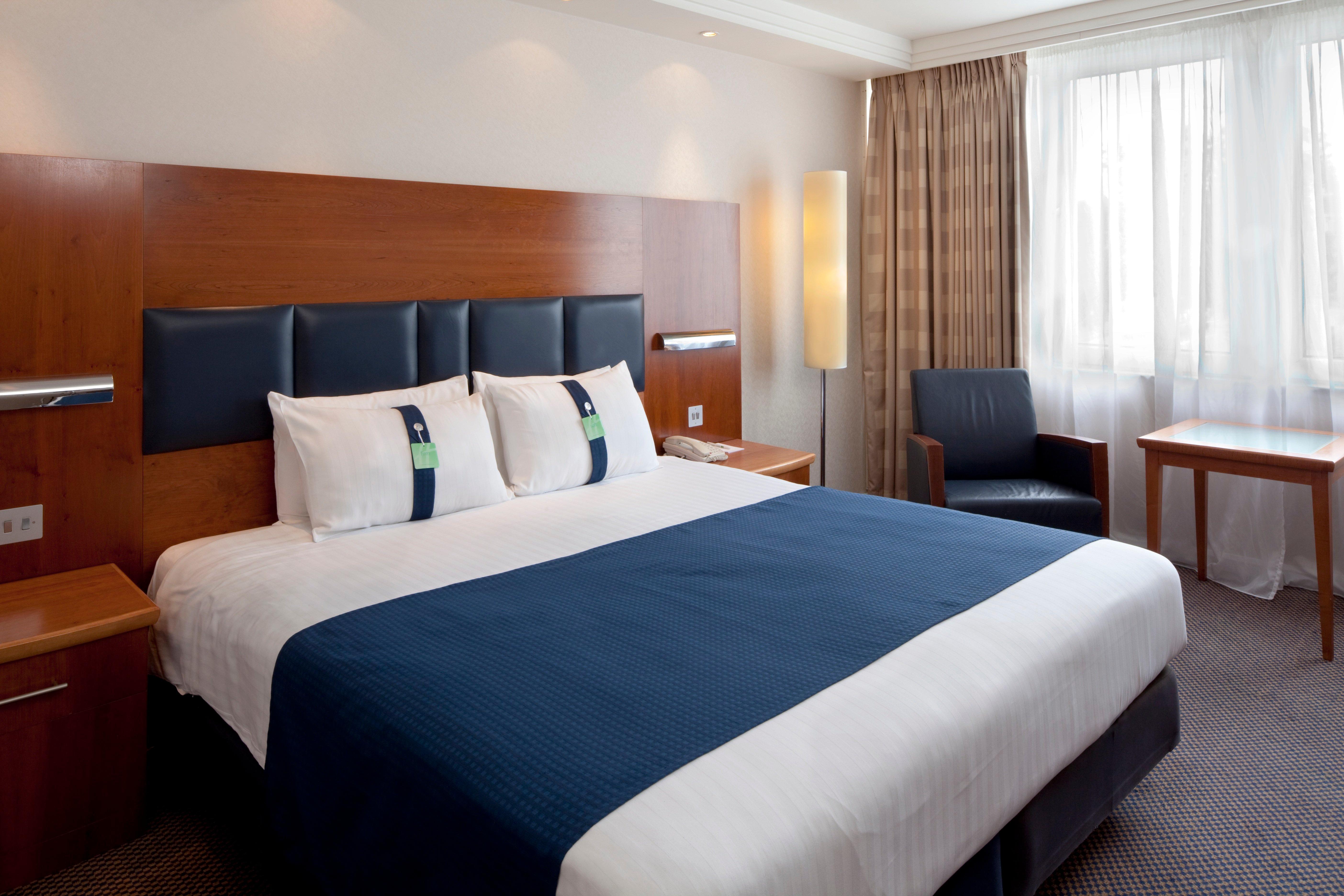 Holiday Inn Maidenhead Windsor, An Ihg Hotel Exterior foto