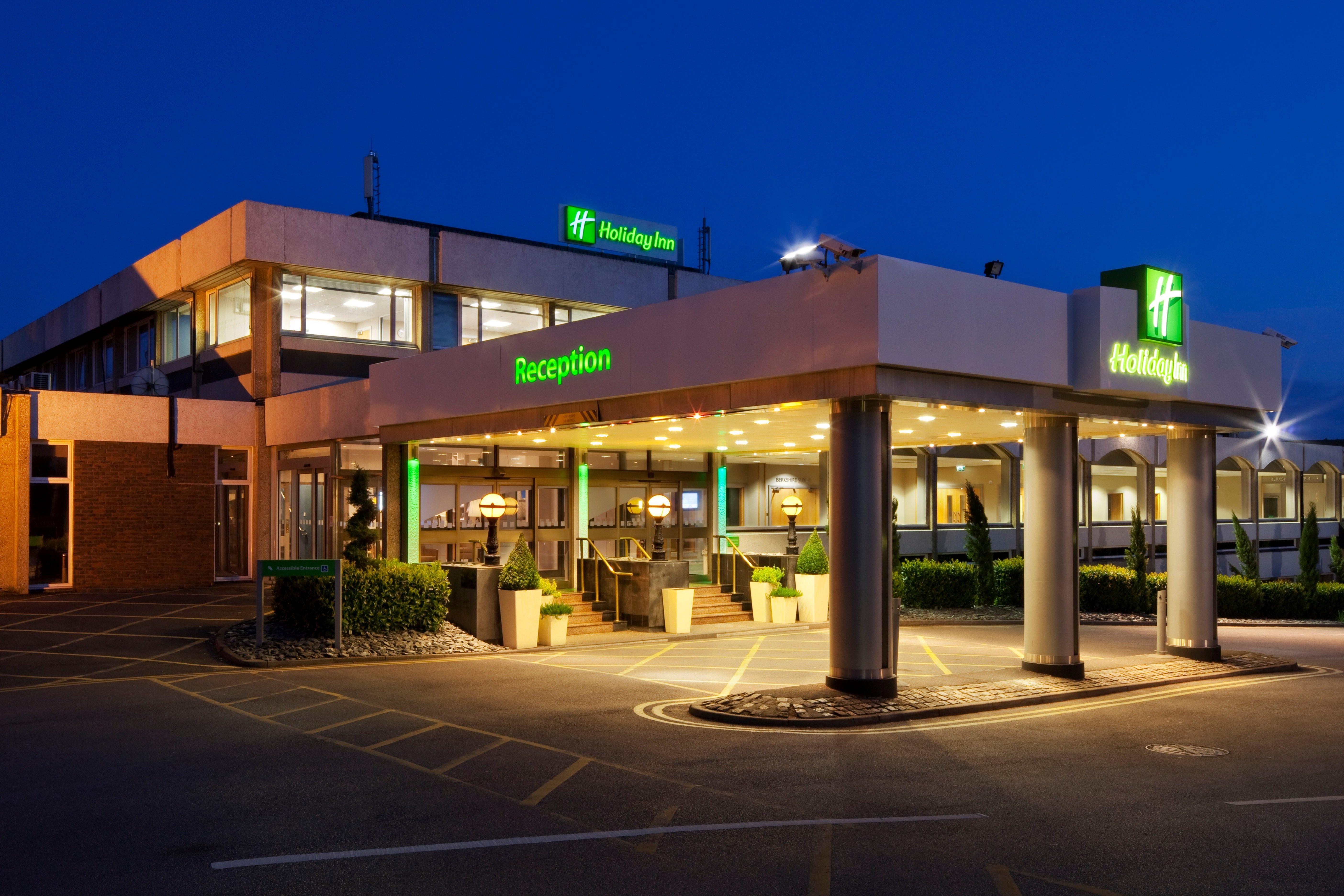 Holiday Inn Maidenhead Windsor, An Ihg Hotel Exterior foto